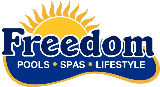 Freedom Pools, marque distribuée par Aquazen Piscines